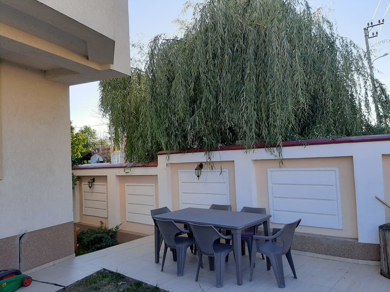 Amurgul Senectutii - Camin de Batrani Pipera